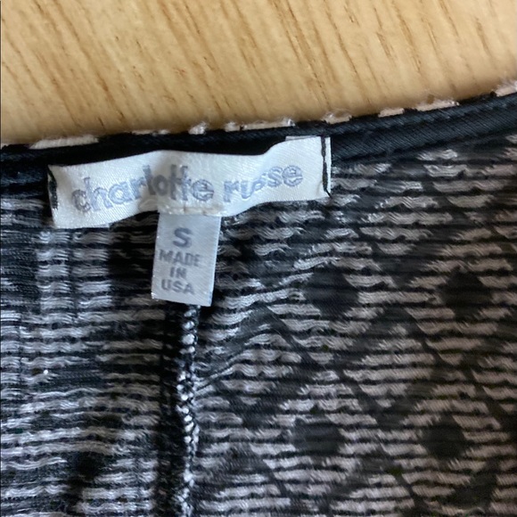 Dress - Picture 3 of 4